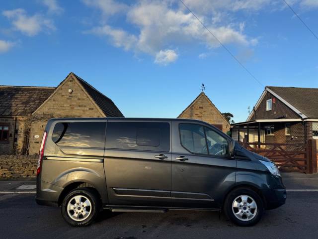 2018 Ford Tourneo Custom 2.0 310 EcoBlue Titanium Auto L1 Euro 6 (s/s) 5dr