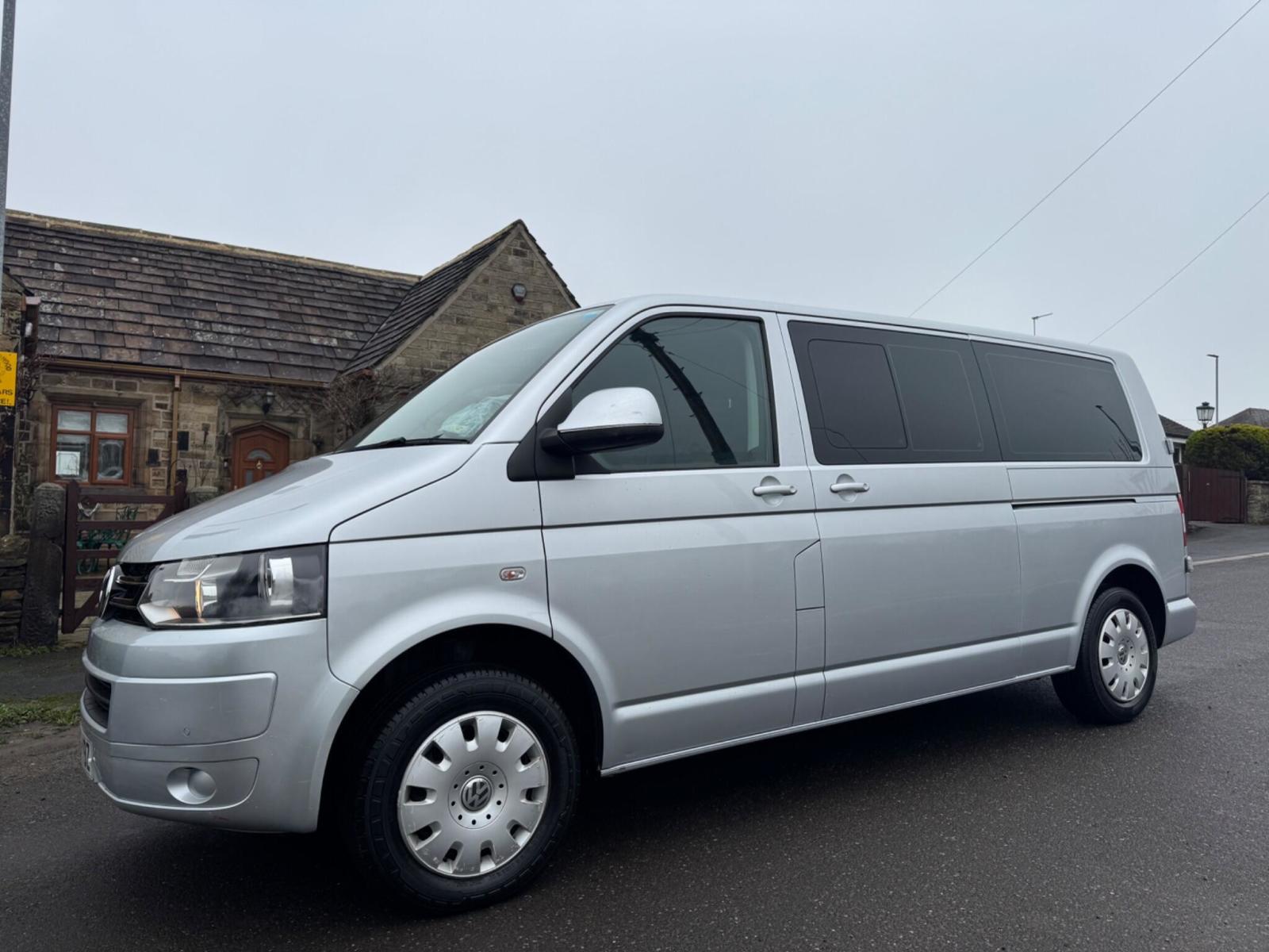 2015 Volkswagen Transporter Shuttle