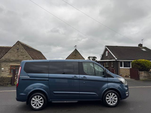 2018 Ford Tourneo Custom 2.0 310 EcoBlue Titanium L1 Euro 6 (s/s) 5dr