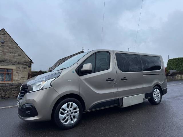 2018 Renault Trafic 1.6 dCi 29 Sport Nav LWB Standard Roof Euro 6 5dr