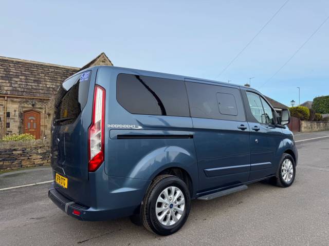2019 Ford Tourneo Custom 2.0 310 EcoBlue Titanium Auto L1 Euro 6 (s/s) 5dr