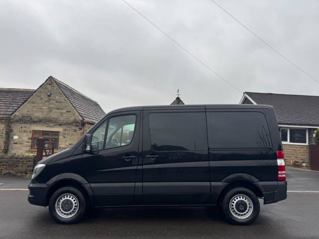 2015 Mercedes-Benz Sprinter 2.1 210 CDi BlueEFFICIENCY Panel Van 4dr Diesel 7G-Tronic RWD L1 (200 g/km, 95 bhp)