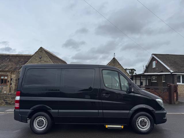 2016 Mercedes-Benz Sprinter 2.1 210 CDi BlueEFFICIENCY Panel Van 4dr Diesel 7G-Tronic RWD L1 (200 g/km, 95 bhp)