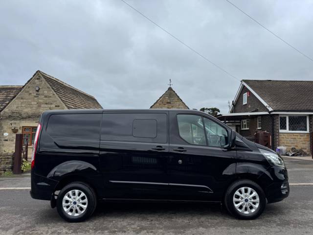 2022 Ford Transit Custom 2.0 320 EcoBlue Limited Crew Van Auto L1 H1 Euro 6 (s/s) 5dr