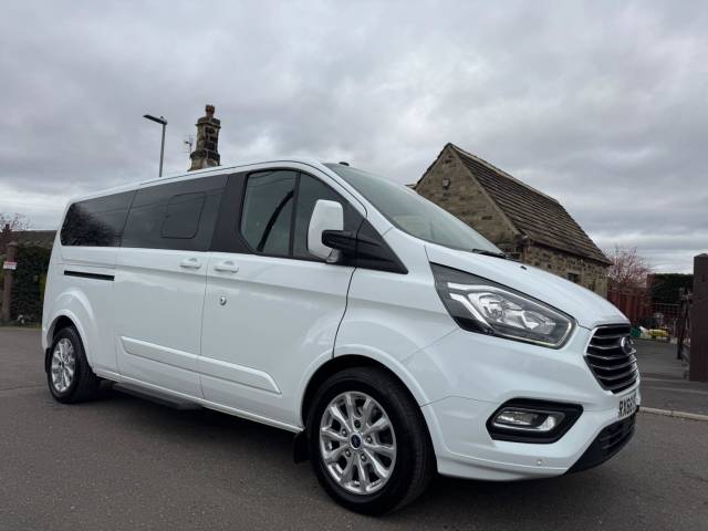 Ford Tourneo Custom 2.0 310 EcoBlue Titanium Auto L2 Euro 6 (s/s) 5dr Minibus Diesel White