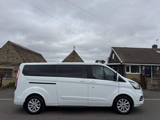 2019 Ford Tourneo Custom 2.0 310 EcoBlue Titanium Auto L2 Euro 6 (s/s) 5dr