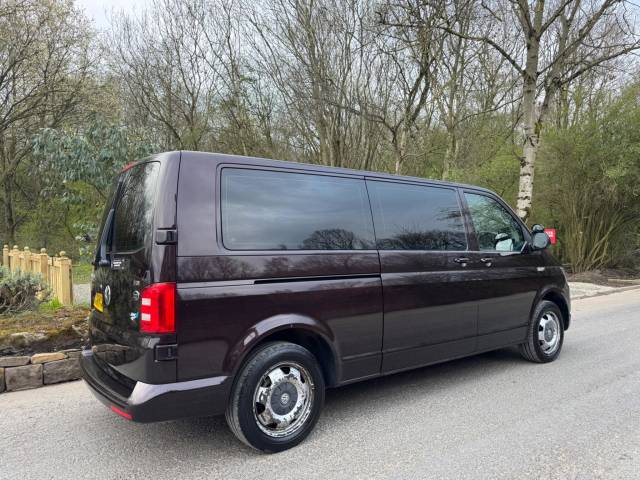 2018 Volkswagen Transporter Shuttle 2.0 TDI BlueMotion Tech SE DSG FWD LWB Euro 6 (s/s) 5dr