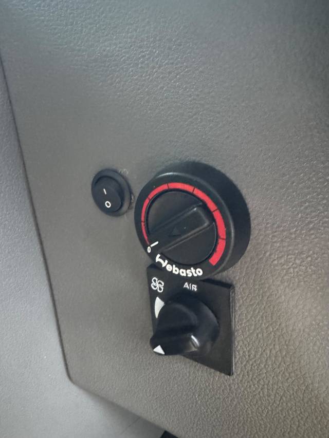 2024 Volkswagen Transporter 2.0 TDI T32 Highline Kombi DSG FWD SWB Euro 6 (s/s) 5dr