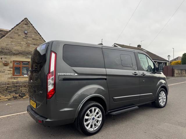 2018 Ford Tourneo Custom 2.0 310 EcoBlue Titanium L1 Euro 6 (s/s) 5dr