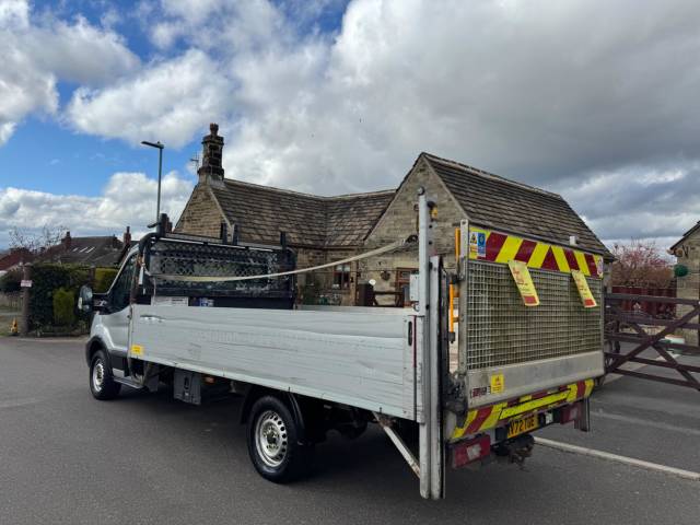 2022 Ford Transit 2.0 350 EcoBlue HD Leader RWD L4 Euro 6 (s/s) 2dr (DRW)