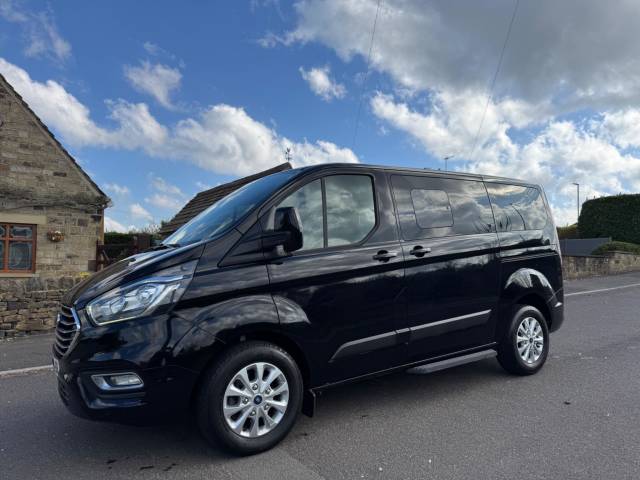 Ford Tourneo Custom 2.0 320 EcoBlue Zetec L1 Euro 6 (s/s) 5dr Minibus Diesel Black