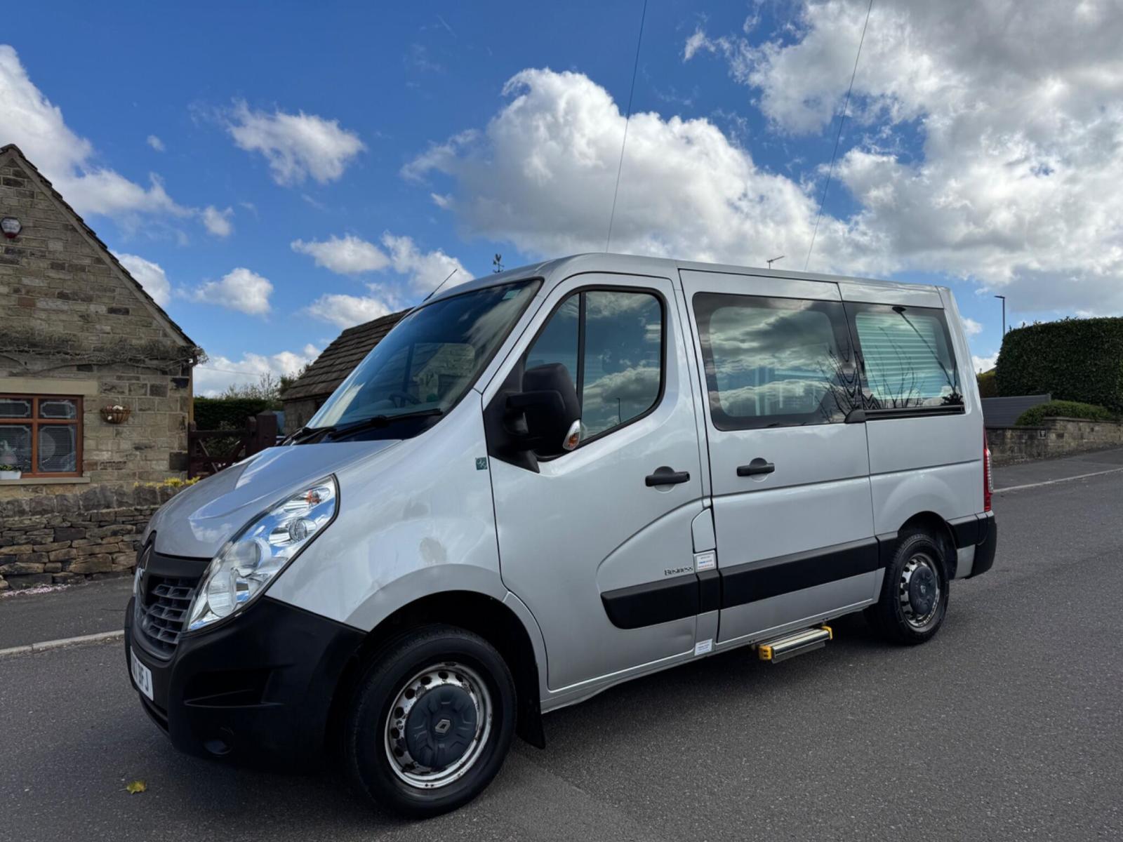 2017 Renault Master