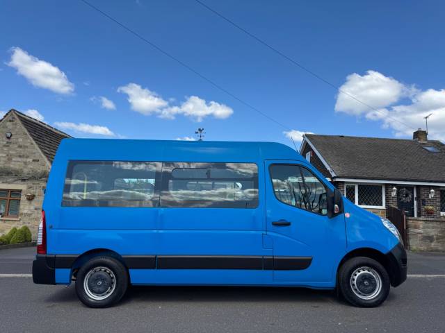 2018 Renault Master 2.3 dCi 35 Business FWD MWB Medium Roof Euro 6 5dr