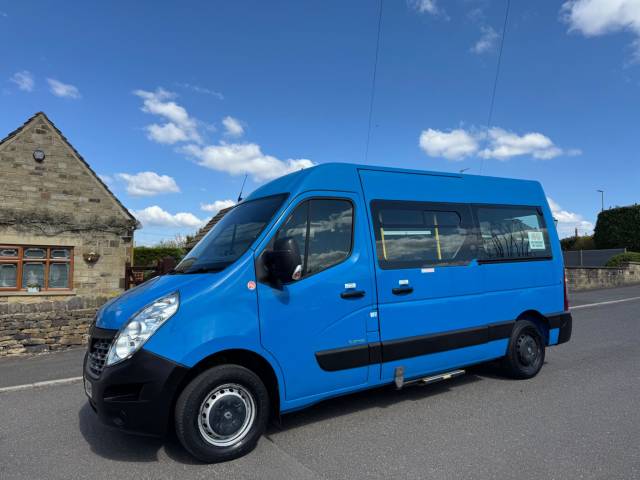 2018 Renault Master 2.3 dCi 35 Business FWD MWB Medium Roof Euro 6 5dr
