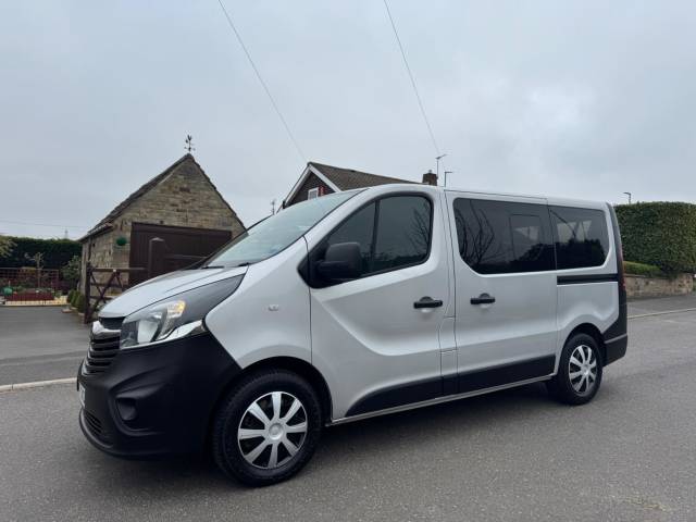 2017 Vauxhall Vivaro 1.6 CDTi 2900 BiTurbo ecoFLEX L1 H1 Euro 6 (s/s) 5dr (9 Seat)