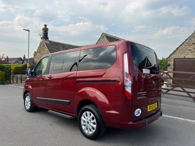2021 Ford Tourneo Custom 2.0 320 EcoBlue Zetec L1 Euro 6 (s/s) 5dr