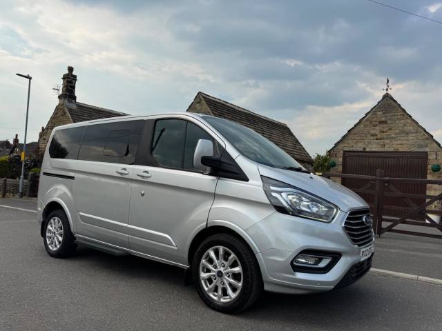 Ford Tourneo Custom 2.0 320 EcoBlue Titanium Auto L1 Euro 6 (s/s) 5dr Minibus Diesel