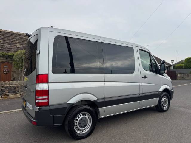 2015 Mercedes-Benz Sprinter 2.1 210 CDi BlueEFFICIENCY Panel Van 4dr Diesel 7G-Tronic RWD L1 (200 g/km, 95 bhp)