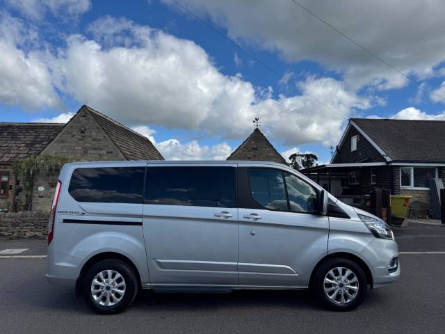 2018 Ford Tourneo Custom 2.0 320 EcoBlue Titanium Auto L1 Euro 6 (s/s) 5dr