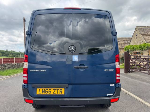 2016 Mercedes-Benz Sprinter 2.1 211 CDi BlueEFFICIENCY Panel Van 5dr Diesel 7G-Tronic RWD L1 (223 g/km, 112 bhp)