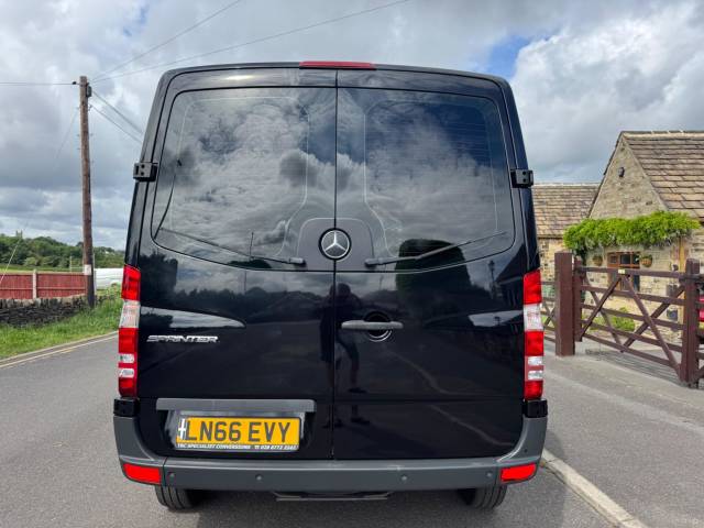 2016 Mercedes-Benz Sprinter 2.1 211 CDi BlueEFFICIENCY Panel Van 5dr Diesel 7G-Tronic RWD L1 (223 g/km, 112 bhp)