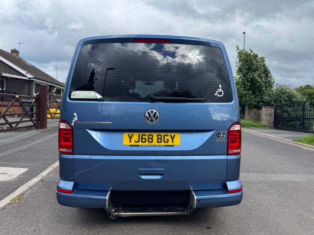 2019 Volkswagen Transporter Shuttle 2.0 TDI SE DSG FWD LWB Euro 6 (s/s) 5dr