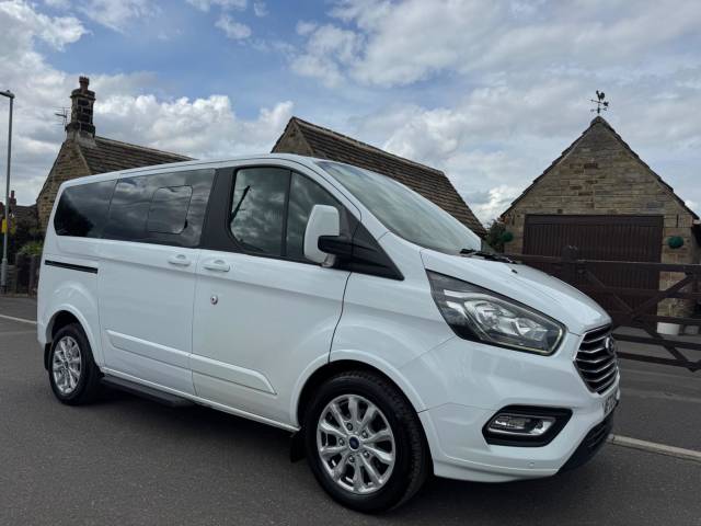 Ford Tourneo Custom 2.0 320 EcoBlue Titanium L1 Euro 6 (s/s) 5dr Minibus Diesel White