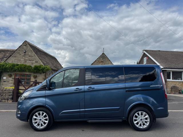 2020 Ford Tourneo Custom 2.0 320 EcoBlue Titanium L1 Euro 6 (s/s) 5dr