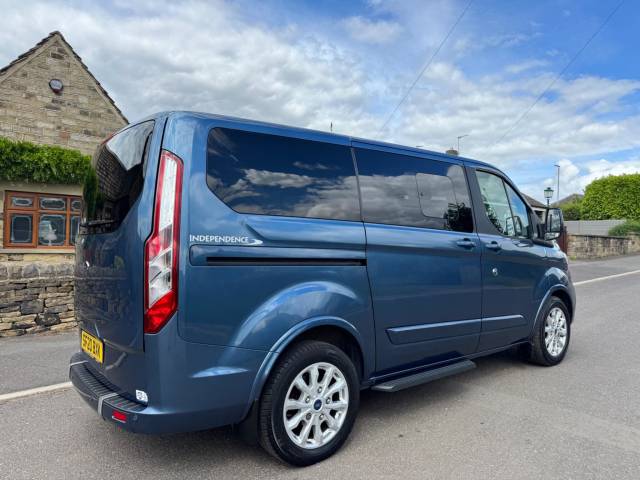 2020 Ford Tourneo Custom 2.0 320 EcoBlue Titanium L1 Euro 6 (s/s) 5dr