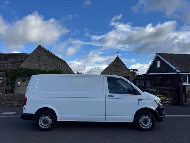 2019 Volkswagen Transporter 2.0 TDI T28 BlueMotion Tech Startline FWD LWB Euro 6 (s/s) 5dr