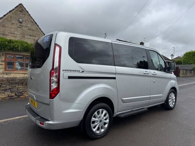2020 Ford Tourneo Custom 2.0 320 EcoBlue Titanium Auto L1 Euro 6 (s/s) 5dr