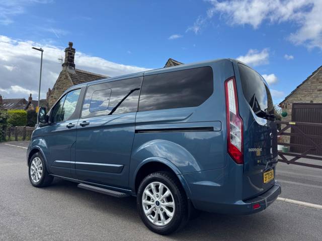 2020 Ford Tourneo Custom 2.0 320 EcoBlue Titanium Auto L1 Euro 6 (s/s) 5dr