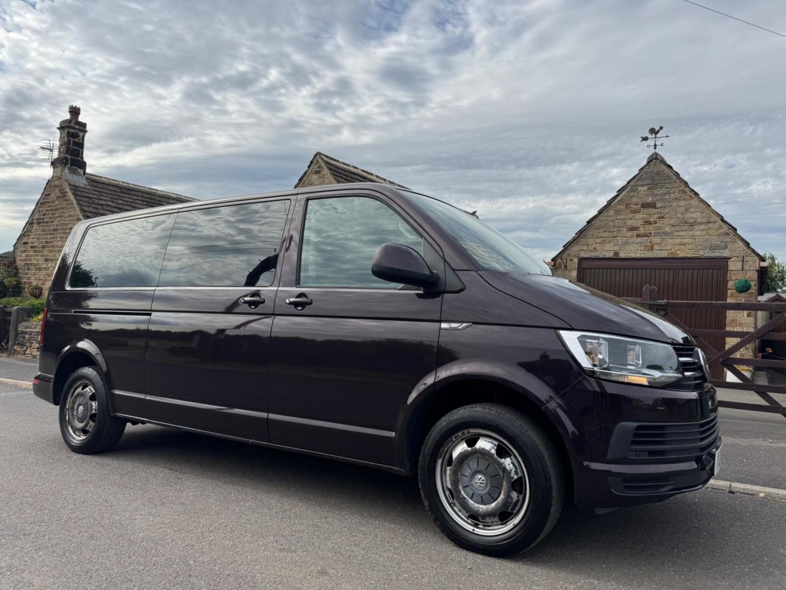 2017 Volkswagen Transporter Shuttle