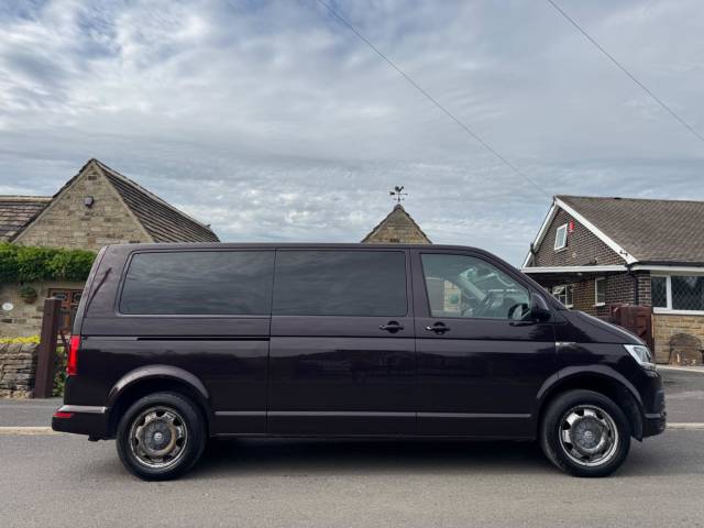 2017 Volkswagen Transporter Shuttle 2.0 TDI BlueMotion Tech SE DSG FWD LWB Euro 6 (s/s) 5dr