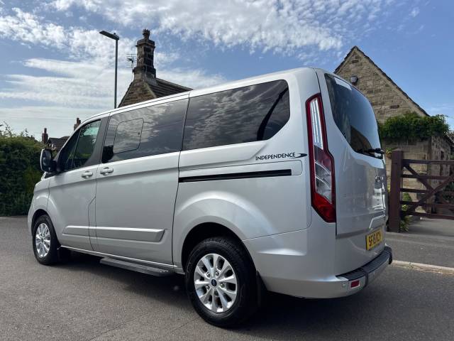 2019 Ford Tourneo Custom 2.0 320 EcoBlue Titanium Auto L1 Euro 6 (s/s) 5dr