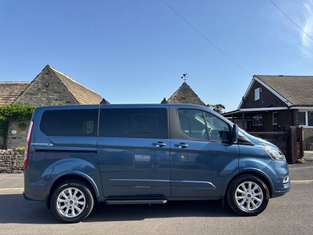 2018 Ford Tourneo Custom 2.0 320 EcoBlue Titanium Auto L1 Euro 6 (s/s) 5dr