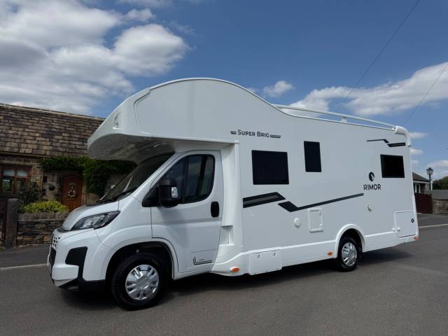 Rimor Super Brig Suite Fiat 2.2 Rimor Super Brig Suite Euro 6 Motorhome Diesel