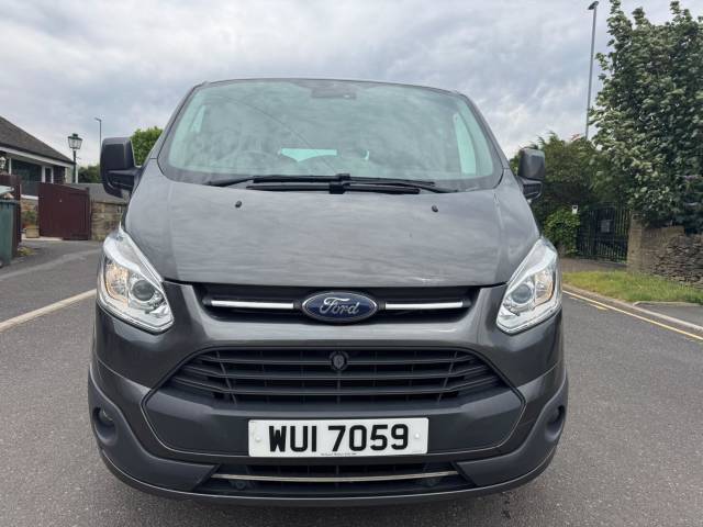 2018 Ford Tourneo Custom 2.0 310 EcoBlue Titanium Auto L1 Euro 6 (s/s) 5dr