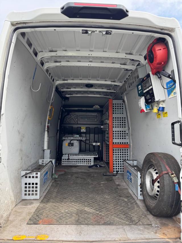 2022 Iveco Daily 2.3D HPI 14V 35S 3000 SWB H1 Euro 6 (s/s) 5dr