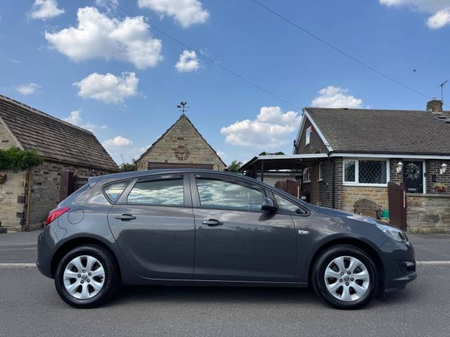 2015 Vauxhall Astra 1.6 CDTi ecoFLEX 94g Design Euro 6 (s/s) 5dr