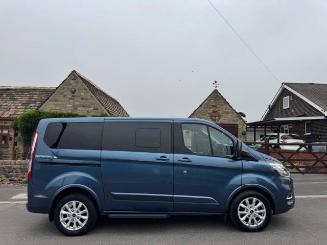 2020 Ford Tourneo Custom 2.0 320 EcoBlue Titanium L1 Euro 6 (s/s) 5dr