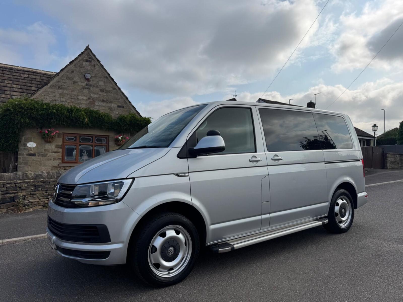 2018 Volkswagen Transporter Shuttle