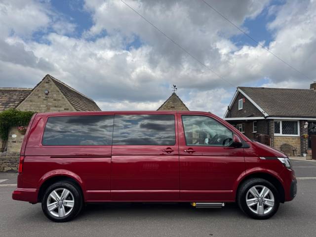 2020 Volkswagen Transporter Shuttle 2.0 TDI SE DSG LWB Euro 6 (s/s) 5dr