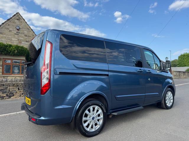 2019 Ford Tourneo Custom 2.0 310 EcoBlue Titanium Auto L1 Euro 6 (s/s) 5dr