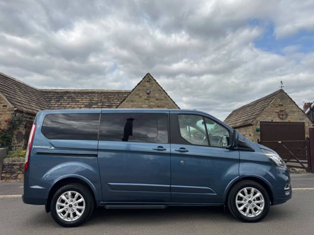2020 Ford Tourneo Custom 2.0 320 EcoBlue Titanium L1 Euro 6 (s/s) 5dr
