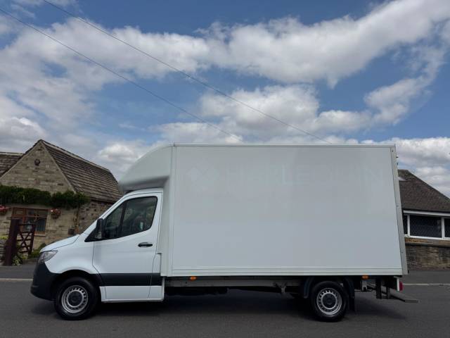 2023 Mercedes-Benz Sprinter 2.0 315 CDI Progressive RWD L3 Euro 6 (s/s) 2dr