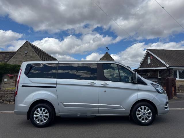 2019 Ford Tourneo Custom 2.0 320 EcoBlue Titanium Auto L1 Euro 6 (s/s) 5dr