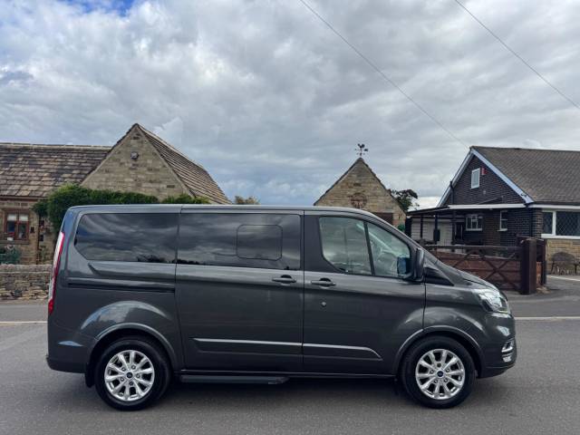 2018 Ford Tourneo Custom 2.0 310 EcoBlue Titanium Auto L1 Euro 6 (s/s) 5dr