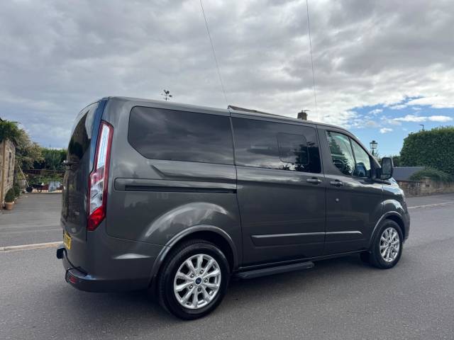 2018 Ford Tourneo Custom 2.0 310 EcoBlue Titanium Auto L1 Euro 6 (s/s) 5dr