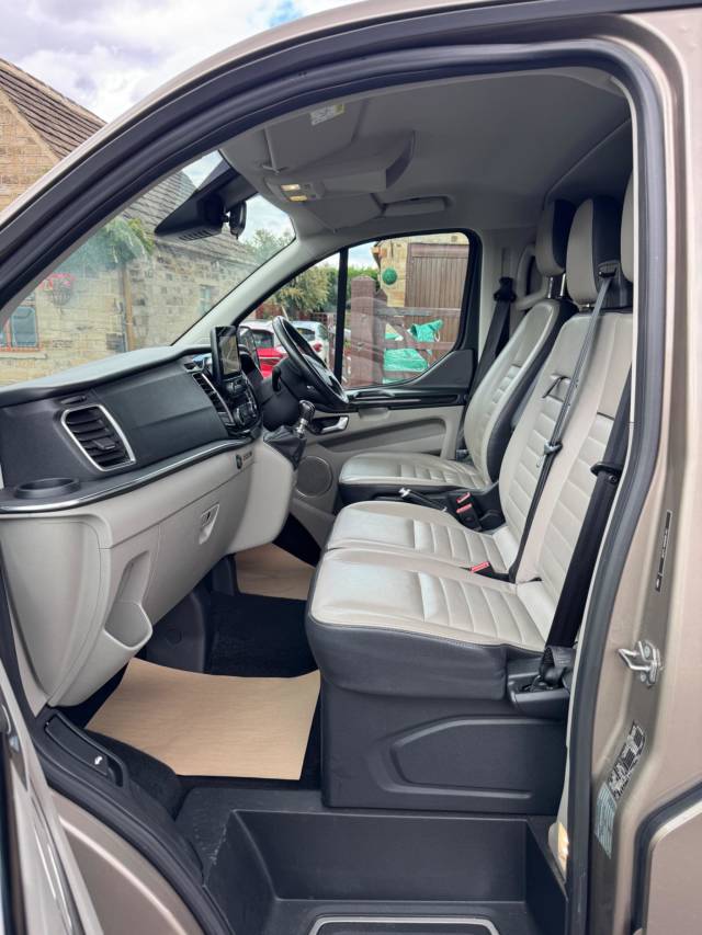 2018 Ford Tourneo Custom 2.0 310 EcoBlue Titanium L1 Euro 6 (s/s) 5dr